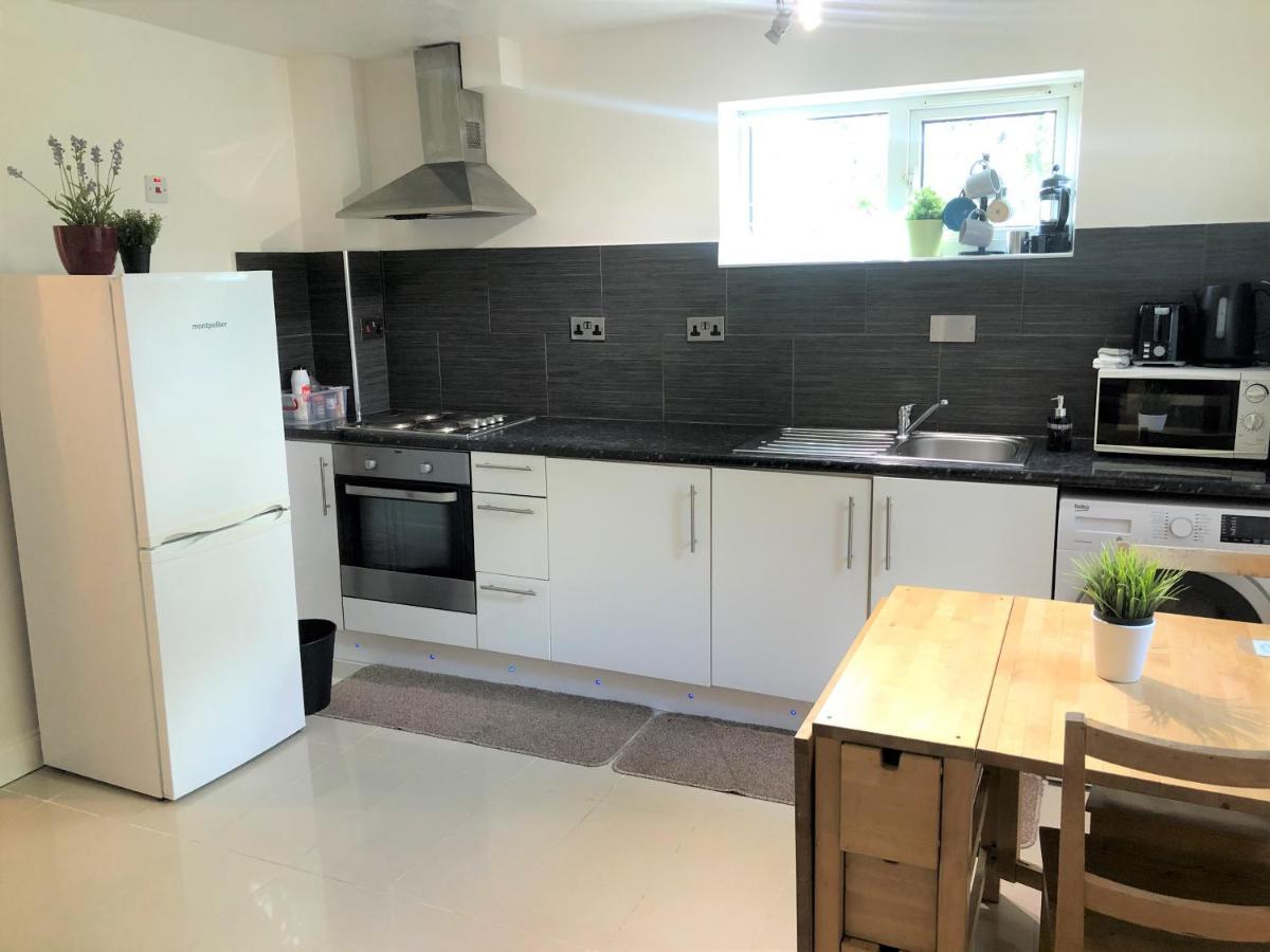 Apple House Guesthouse Heathrow Airport Hillingdon Pokoj fotografie