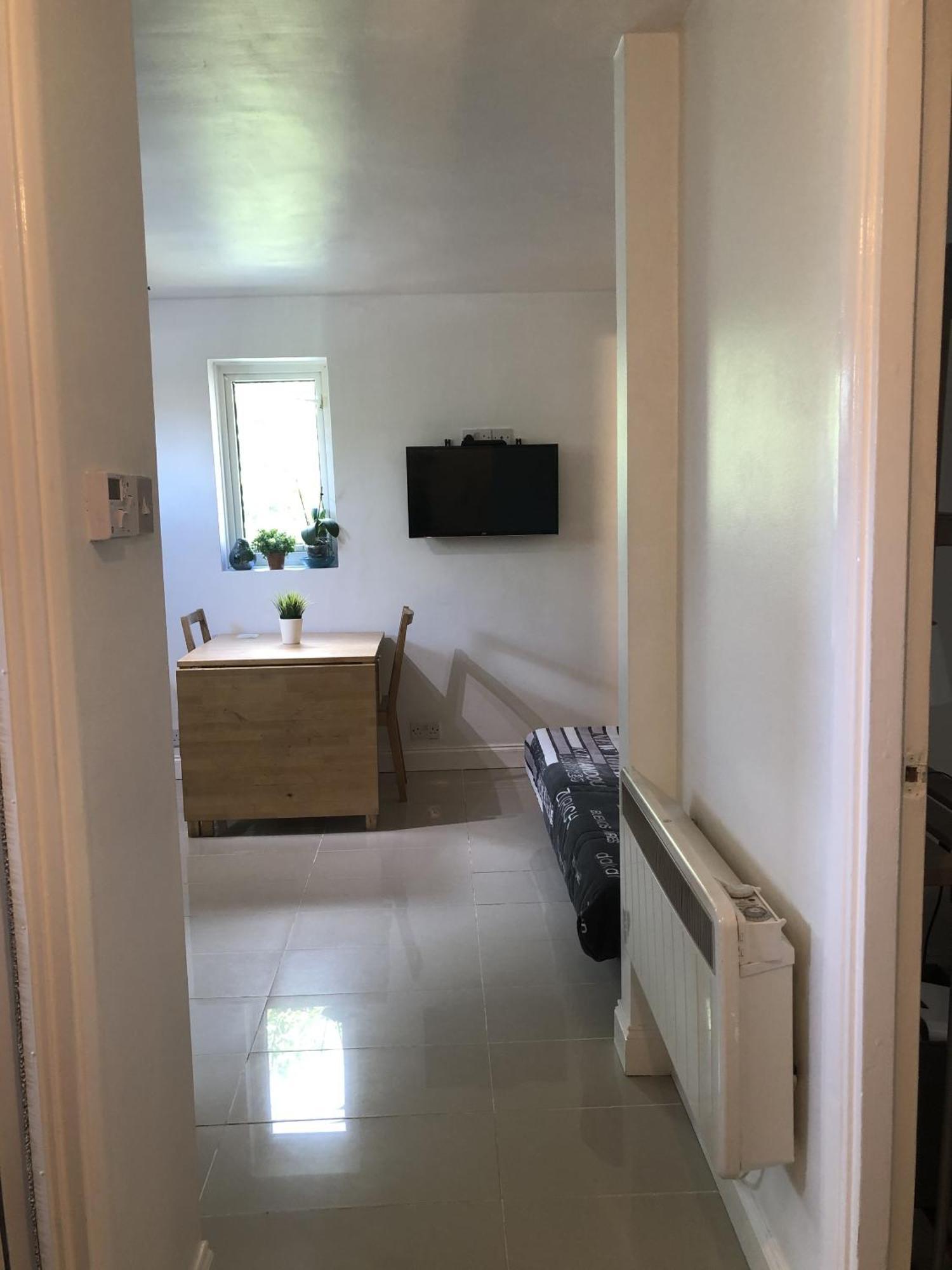 Apple House Guesthouse Heathrow Airport Hillingdon Pokoj fotografie