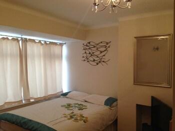 Apple House Guesthouse Heathrow Airport Hillingdon Exteriér fotografie